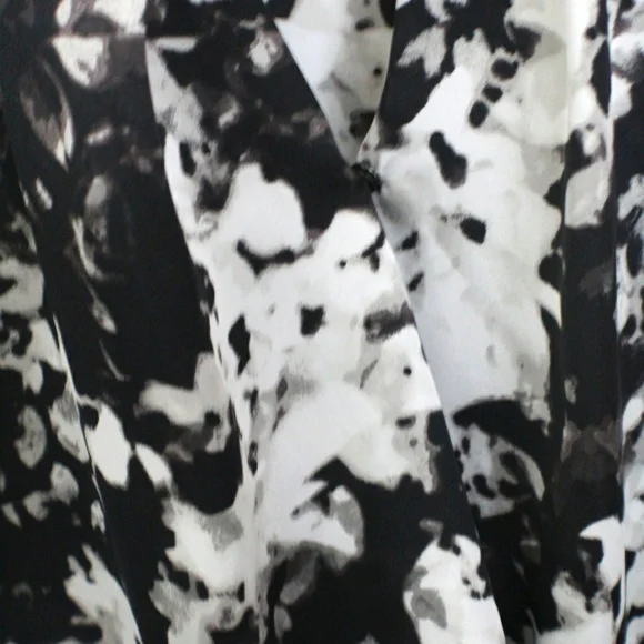 Apt. 9 ladies blouse size large black and white - Picture 4 of 6